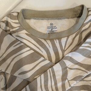 NWOT Honest Baby 100% Organic Cotton Neutral Zebra Print 2-Piece Pajamas